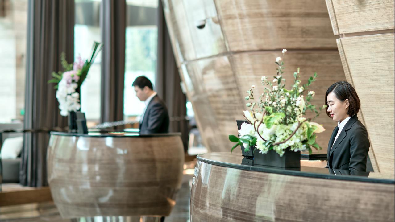 อมรา ซิกเนเจอร์ เซี่ยงไฮ้ Hotel ภายนอก รูปภาพ